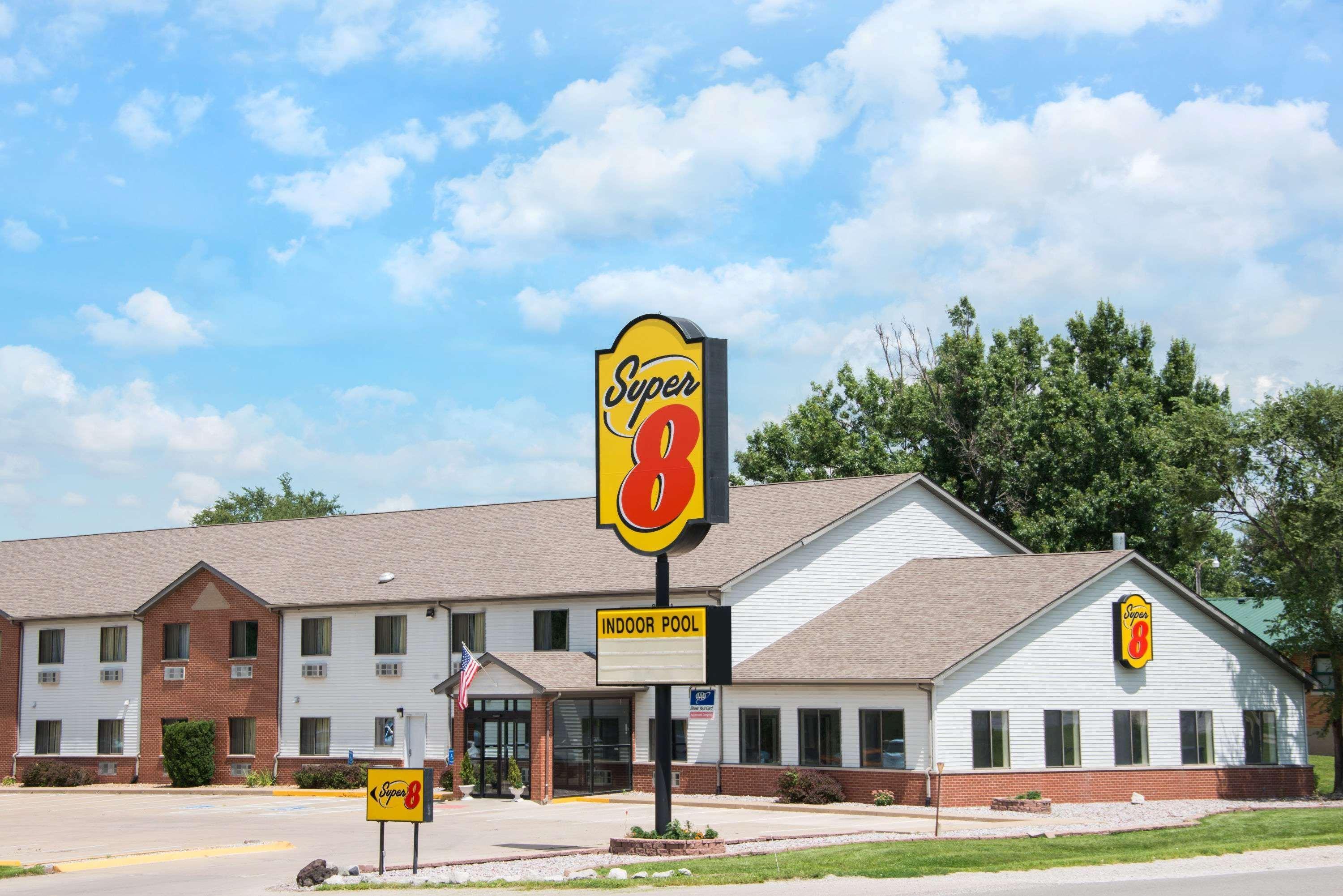 Super 8 By Wyndham Fairfield Hotel Buitenkant foto