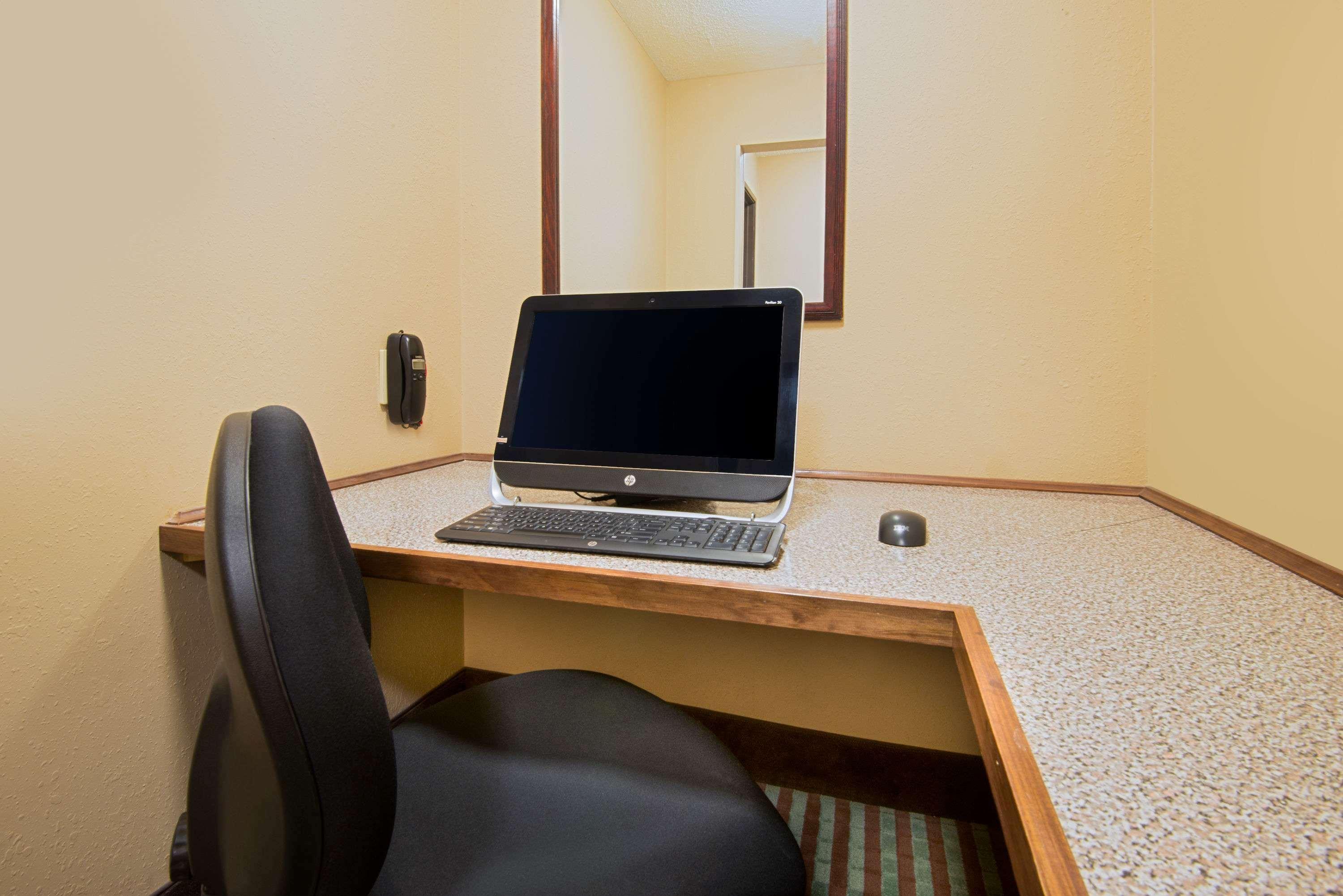 Super 8 By Wyndham Fairfield Hotel Buitenkant foto