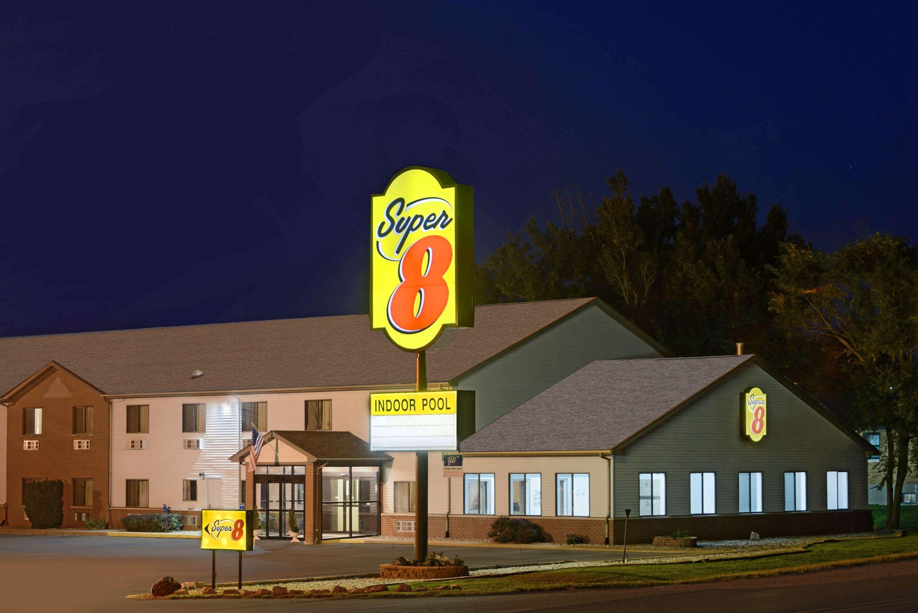 Super 8 By Wyndham Fairfield Hotel Buitenkant foto