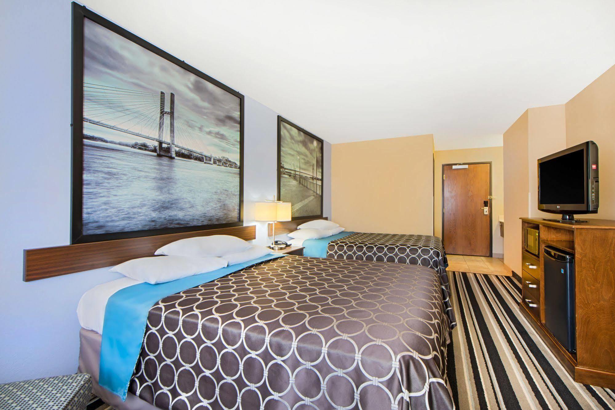 Super 8 By Wyndham Fairfield Hotel Buitenkant foto