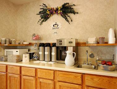 Super 8 By Wyndham Fairfield Hotel Restaurant foto
